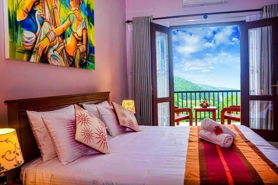 The Grand Hills Bed and Breakfast Kandy Esterno foto