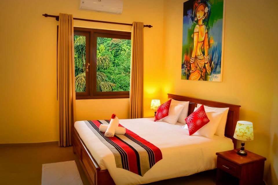 The Grand Hills Bed and Breakfast Kandy Esterno foto