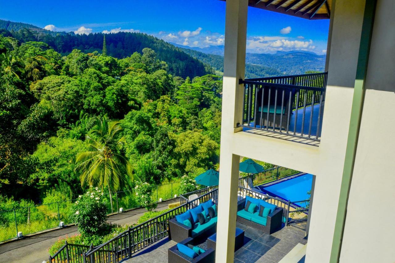 The Grand Hills Bed and Breakfast Kandy Esterno foto