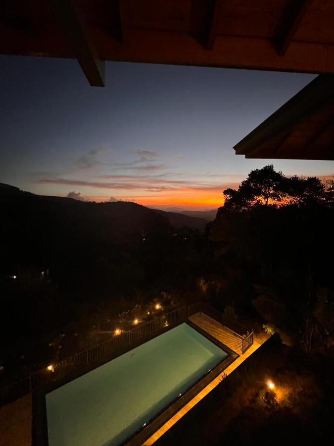 The Grand Hills Bed and Breakfast Kandy Esterno foto